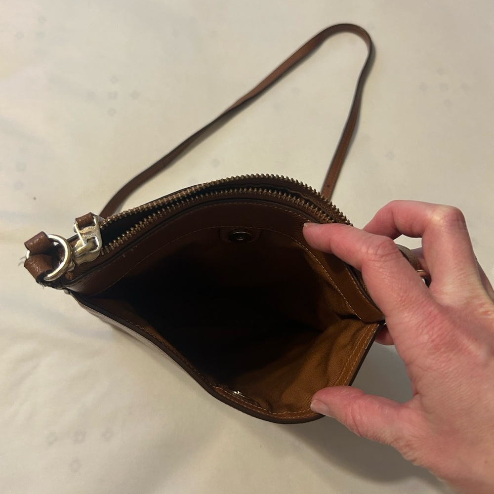 Coach Kitt Messenger Bag - Picture 3 of 8